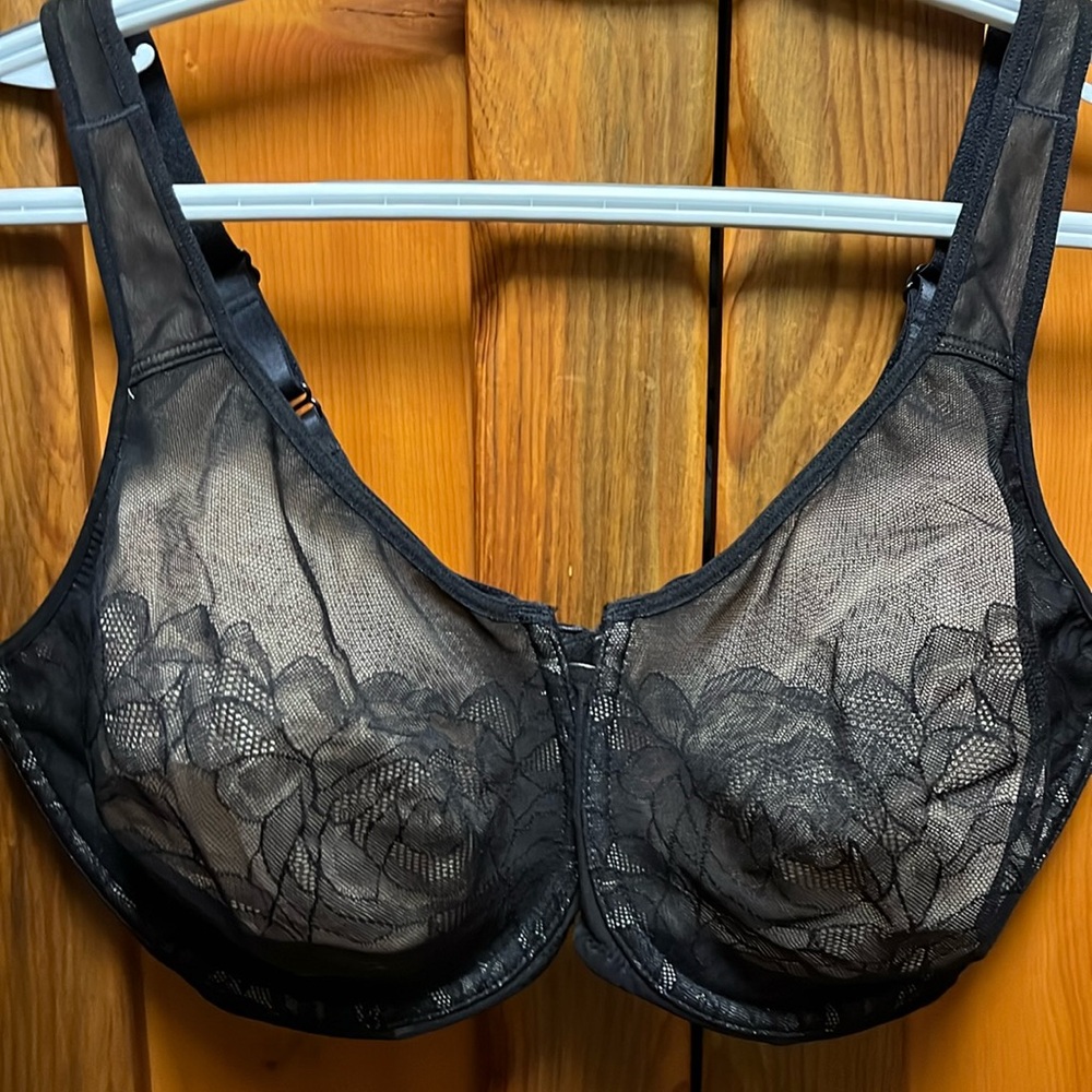 Wacoal Stark Beauty bra 36H